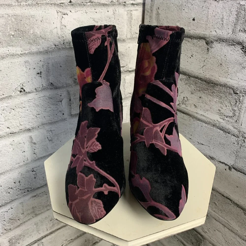 Steve Madden Velvet Floral Pointed Toe Block Heel Whimsigoth Ankle Boots - Picture 4 of 11